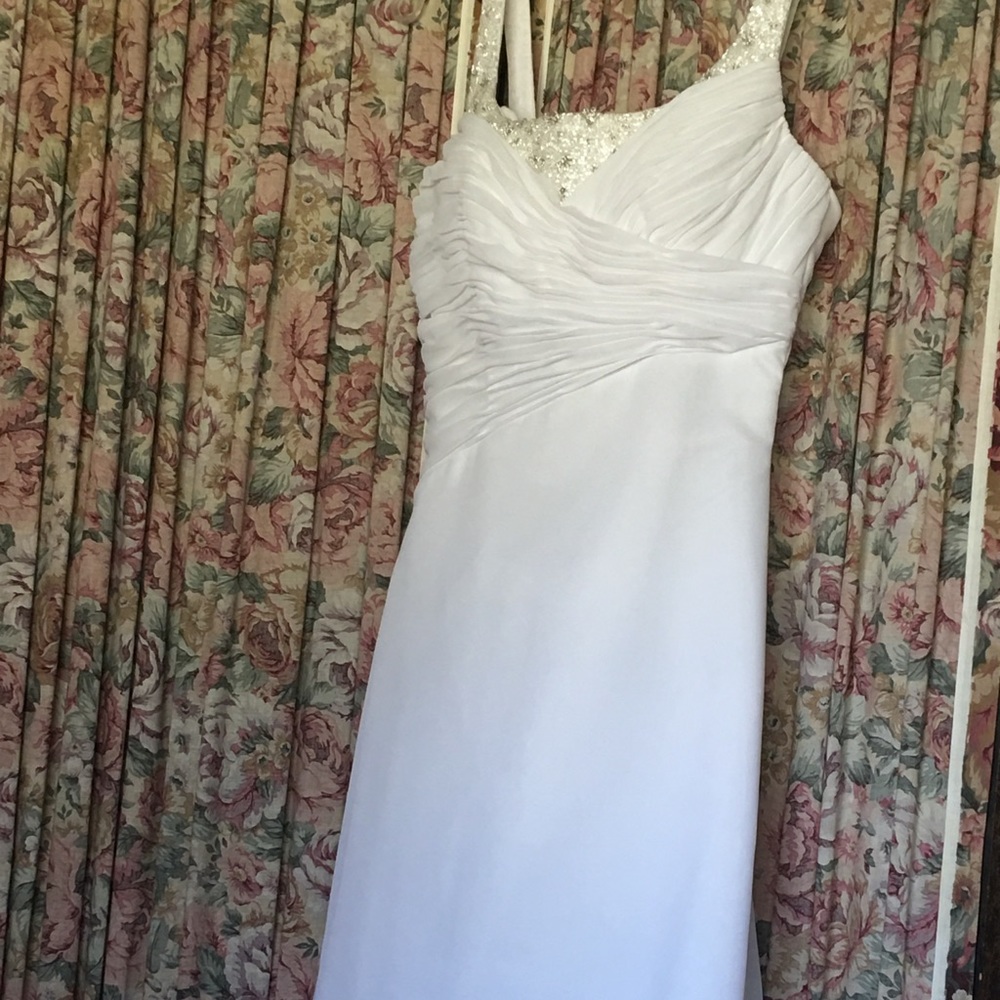 Bridal Gown of White Chiffon. NWT